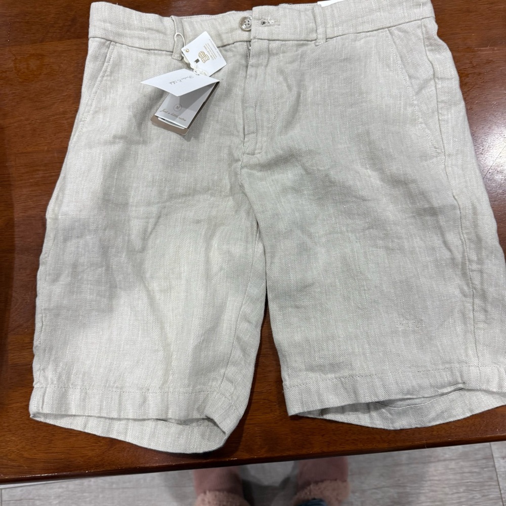 Men's Light Gray Linen Shorts